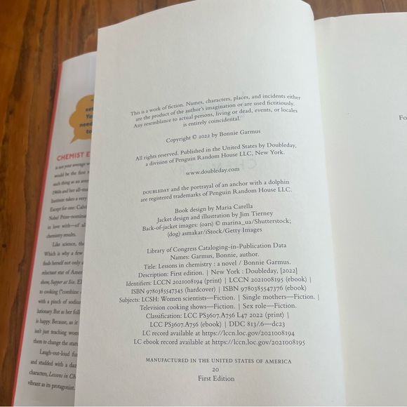 Lessons in Chemistry Book Hardcover by Bonnie Garmus - Picture 5 of 11